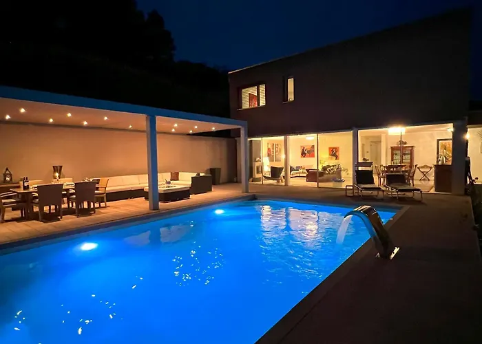 Dolce With Private Pool Лугано