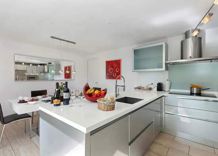 Dolce With Private Pool * Лугано