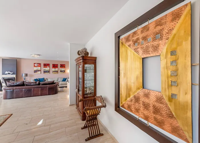 Вілла Dolce With Private Pool *