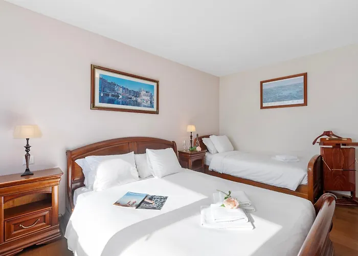 Dolce With Private Pool Lugano